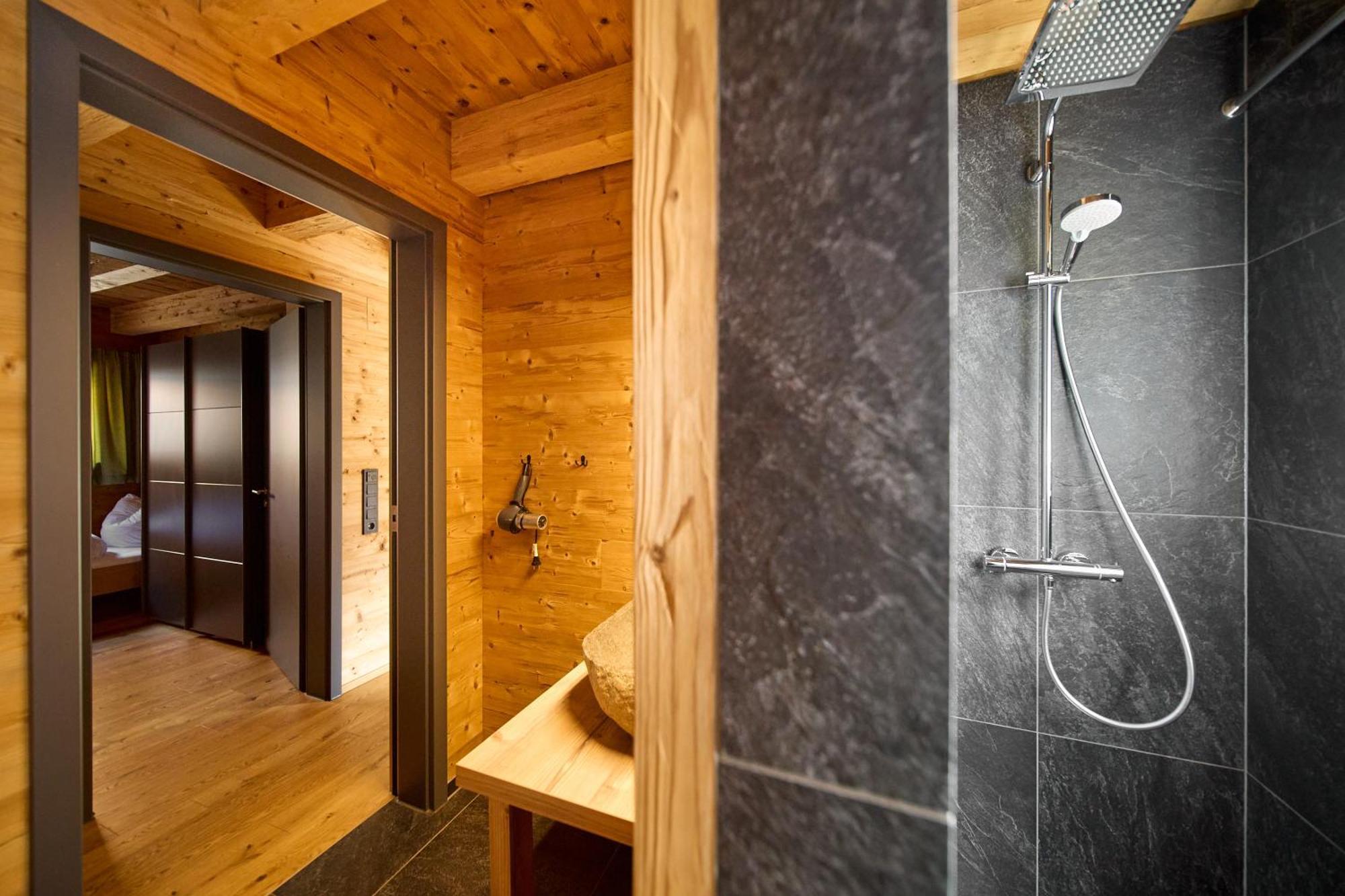 Design-Chalets By Pferd Auf Wolke Neu Gaschurn Exterior photo